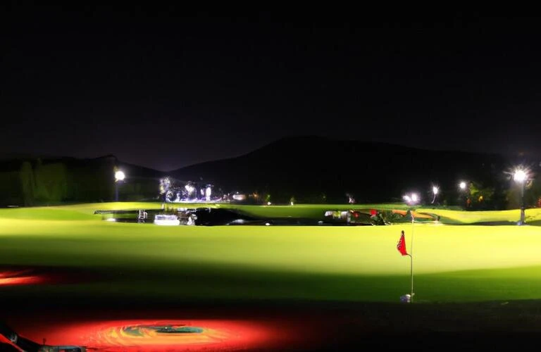 深夜でもゴルフを楽しむ！24時間営業のゴルフスクール！INDOOR GOLF IMPACT ZONE