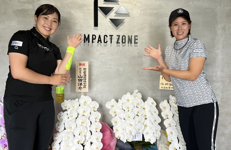 カップルで楽しくゴルフを練習しませんか？INDOOR GOLF IMPACT ZONE