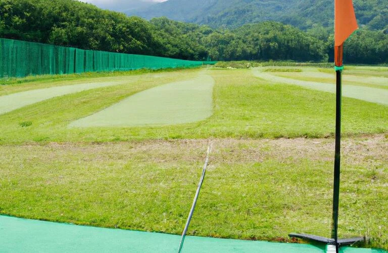 問屋町の打ちっぱなしで、思いっきりゴルフを楽しもう！INDOOR GOLF IMPACT ZONE